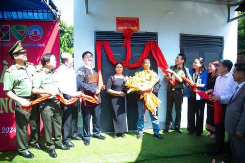 Bộ Công an hoàn thành 1.200 căn nhà tặng đồng bào khó khăn tại Đắk Lắk