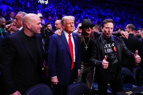 Ông Trump xem đấu võ cùng tỷ phú Elon Musk