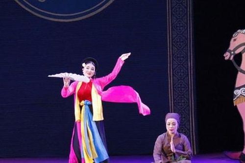 Lãng phí tài năng nghệ thuật trẻ