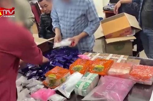 Cặp vợ chồng 'hờ' điều hành đường dây mua bán ma túy