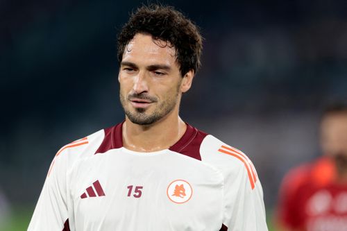 Hummels xem xét giải nghệ
