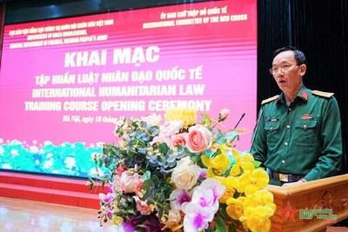 Tập huấn Luật Nhân đạo quốc tế cho sĩ quan Quân đội nhân dân Việt Nam