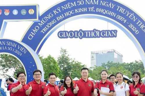 Bùng nổ những gian trại sáng tạo đến các tiết mục nghệ thuật đỉnh cao của sinh viên