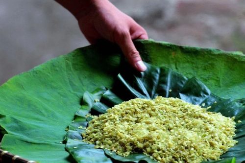 Giữ 'hồn' cho cốm làng Vòng