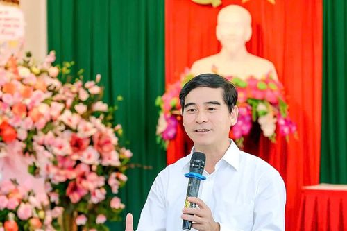 Xây dựng đội ngũ cán bộ Vĩnh Phúc có phẩm chất, năng lực, uy tín