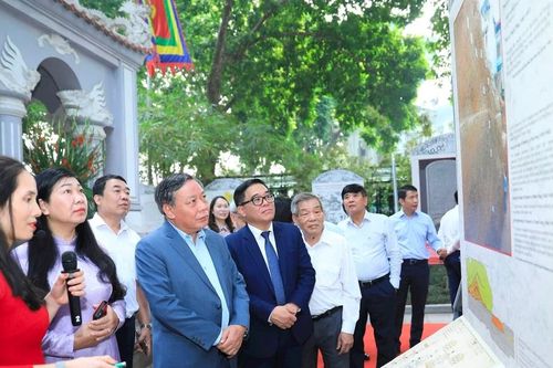 Trưng bày chuyên đề 'Hoàng đế Lê Thái Tổ – Người khai sáng vương triều Hậu Lê'