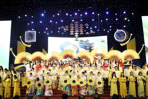 Công đoàn ĐH Đà Nẵng tổ chức chương trình nghệ thuật Hành trình và khát vọng