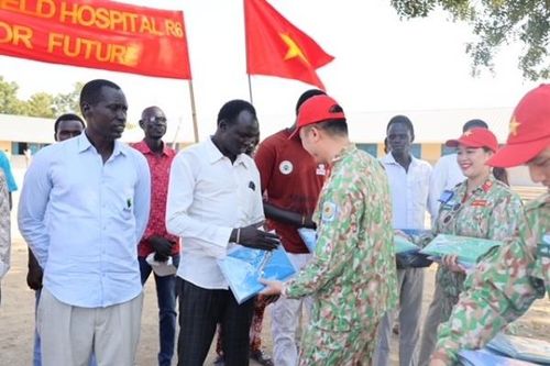 Bệnh viện dã chiến Việt Nam lan tỏa yêu thương tại Nam Sudan
