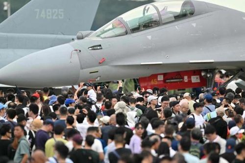Triển lãm hàng không và vũ khí Trung Quốc thu hút hơn 38 tỷ USD giá trị đơn đặt hàng