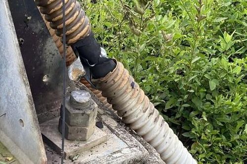 Người đàn ông ở Bạc Liêu bất tỉnh nghi do cắt trộm dây điện