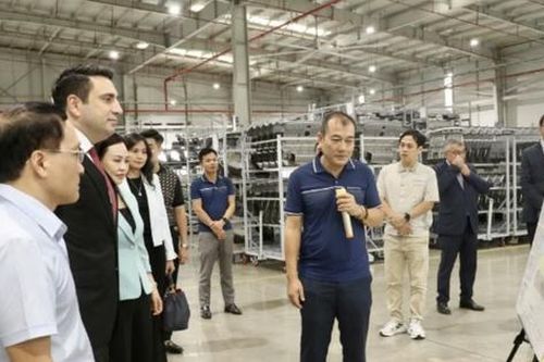 Chủ tịch Quốc hội Armenia thăm và làm việc tại Ninh Bình