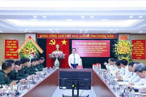 Trưởng ban Tuyên giáo TW chúc mừng Học viện Kỹ thuật Quân sự nhân dịp ngày 20/11