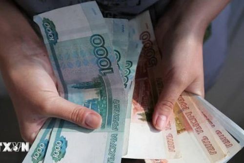 Tỷ lệ thanh toán bằng đồng ruble trong hoạt động thương mại của Nga tăng kỷ lục