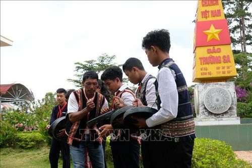 Bảo tồn văn hóa K'Ho ở mái trường vùng sâu cao nguyên Di Linh