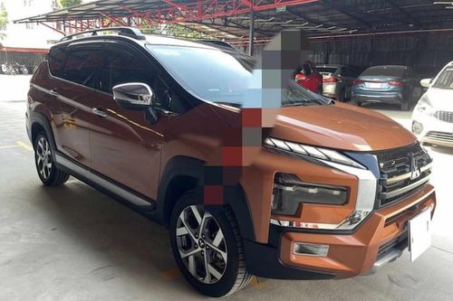 Xpander Cross 2023 màu cam - đen siêu lướt 7.000Km, giá cực hời