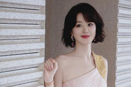 Triệu Lệ Dĩnh hẹn hò trai trẻ, còn chi hàng chục tỷ để tránh lộ chuyện?