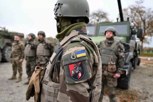 Ukraine chuẩn bị đưa lữ đoàn đầu tiên thành lập trên đất Pháp tham chiến