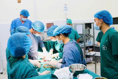 Sôi nổi phong trào thi đua yêu nước trong ngành Y tế