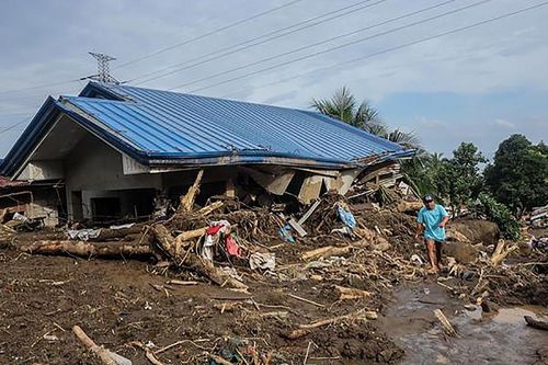 Siêu bão Man-yi đổ bộ tới 2 lần, tàn phá nhiều vùng ở Philippines