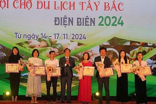 Bế mạc Liên hoan Ẩm thực toàn quốc và Hội chợ Du lịch Tây Bắc - Điện Biên năm 2024