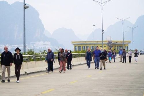 Quảng Ninh sắp công bố hàng loạt gói ưu đãi về du lịch