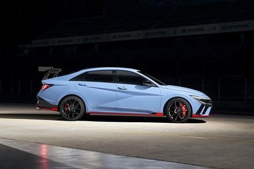 Hyundai Elantra có thêm bản mới