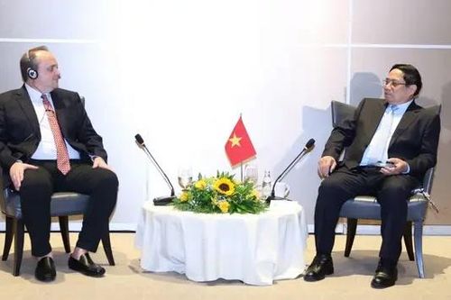 Thủ tướng làm việc với các tập đoàn kinh tế hàng đầu Brazil