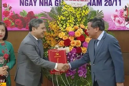 Lãnh đạo TP Hà Nội chúc mừng Học viện Chính trị