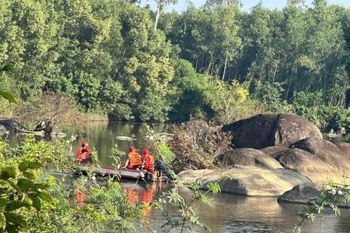 Quảng Nam: Tìm thấy thi thể hai học sinh lớp 7 bị đuối nước