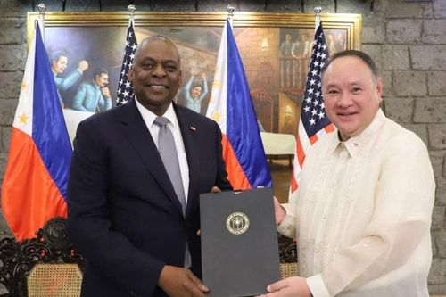 Mỹ và Philippines ký thỏa thuận chia sẻ thông tin tình báo