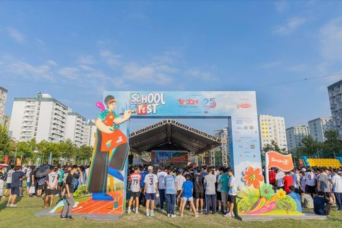 Dầu nhớt Kixx trở lại School Fest 6 đem đến sân chơi năng động cho sinh viên