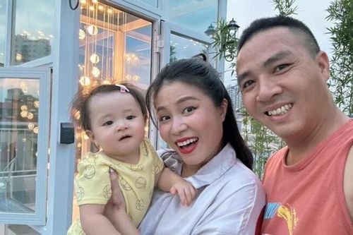 Tầng 6 đẹp lung linh, sáng long lanh nhà MC Hoàng Linh gây thích thú