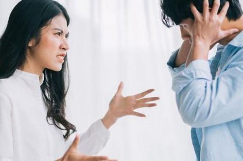 7 lý do khiến đàn ông... sợ vợ