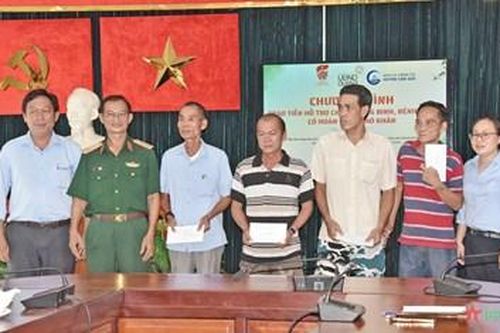 TP Hồ Chí Minh trao kinh phí hỗ trợ thương binh, bệnh binh nặng