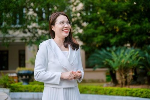 Sự kết nối giữa thầy và trò trong thời đại công nghệ số (từ góc nhìn giảng viên)