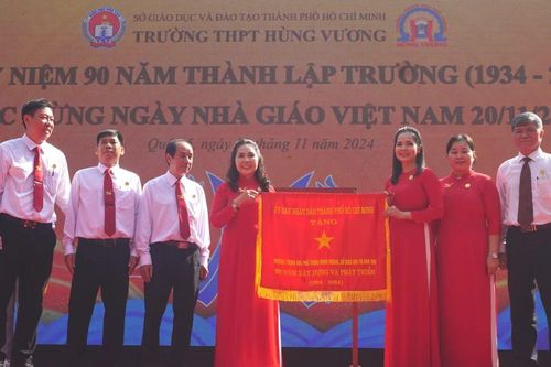 Kỷ niệm 90 năm thành lập ngôi trường mang tên Quốc tổ Hùng Vương