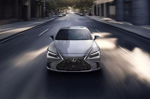 Chi tiết Lexus ES 2025, diện mạo nâng cấp 'sang xịn mịn' hơn