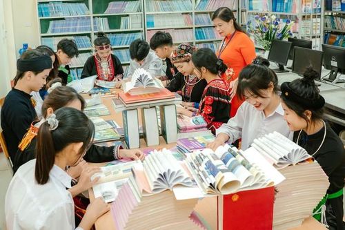 NGND Vũ Thị Hạnh: Miệt mài ươm mầm tri thức cho tương lai