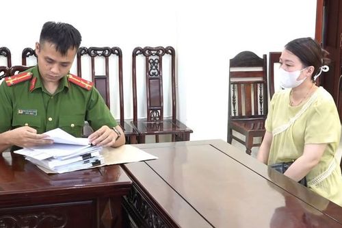 Lật tẩy chiêu trò lừa đảo khi làm thủ tục đi nước ngoài
