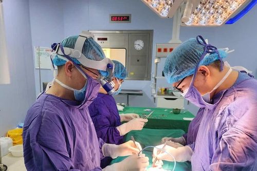 Nam thanh niên bị 'vẽ bệnh' tại phòng khám nam khoa