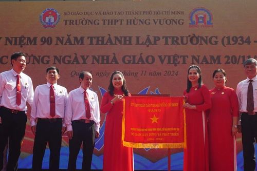 Ngôi trường mang tên Quốc tổ Hùng Vương kỷ niệm 90 năm thành lập