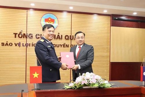 Hợp tác Hải quan Việt Nam-Lào: Tin tưởng, hỗ trợ, giúp đỡ cùng phát triển