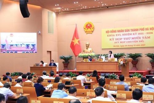 Khai mạc kỳ họp chuyên đề triển khai Luật Thủ đô