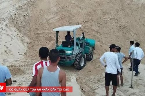 Một học sinh bị cát vùi tử vong khi đang chơi cùng bạn