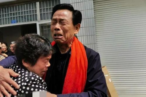 Đường về nhà chỉ 20km, người đàn ông mất 70 năm tìm