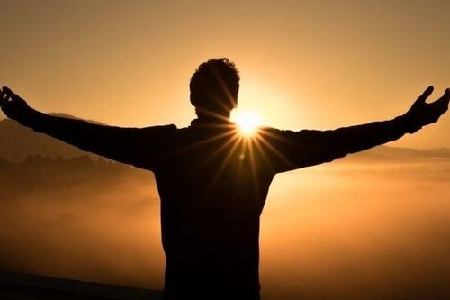 Bài học cuộc đời: Thế giới hồi quy