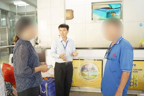 Nhiều phụ huynh bị kẻ gian gọi điện lừa đảo báo 'con cấp cứu tại Chợ Rẫy'