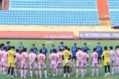 Lộ đối thủ của đội tuyển Việt Nam tại Hàn Quốc; Tiền vệ Hoàng Anh Gia Lai lần đầu lên tuyển là ai?