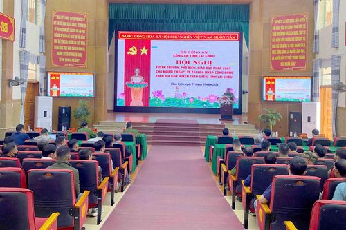 Hội nghị tuyên truyền, phổ biến, giáo dục pháp luật cho người chấp hành xong án phạt tù