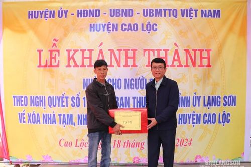 Cao Lộc: Khánh thành nhà ở cho người dân tại xã Thụy Hùng